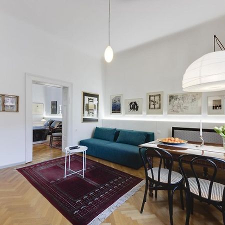 City Center Apartment With Parking 류블랴나 외부 사진