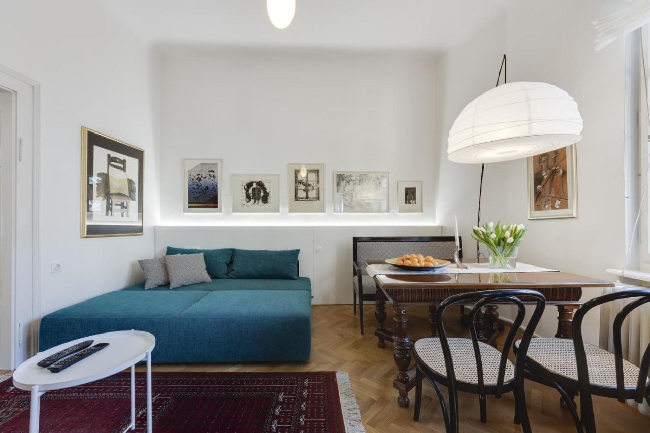 City Center Apartment With Parking 류블랴나 외부 사진